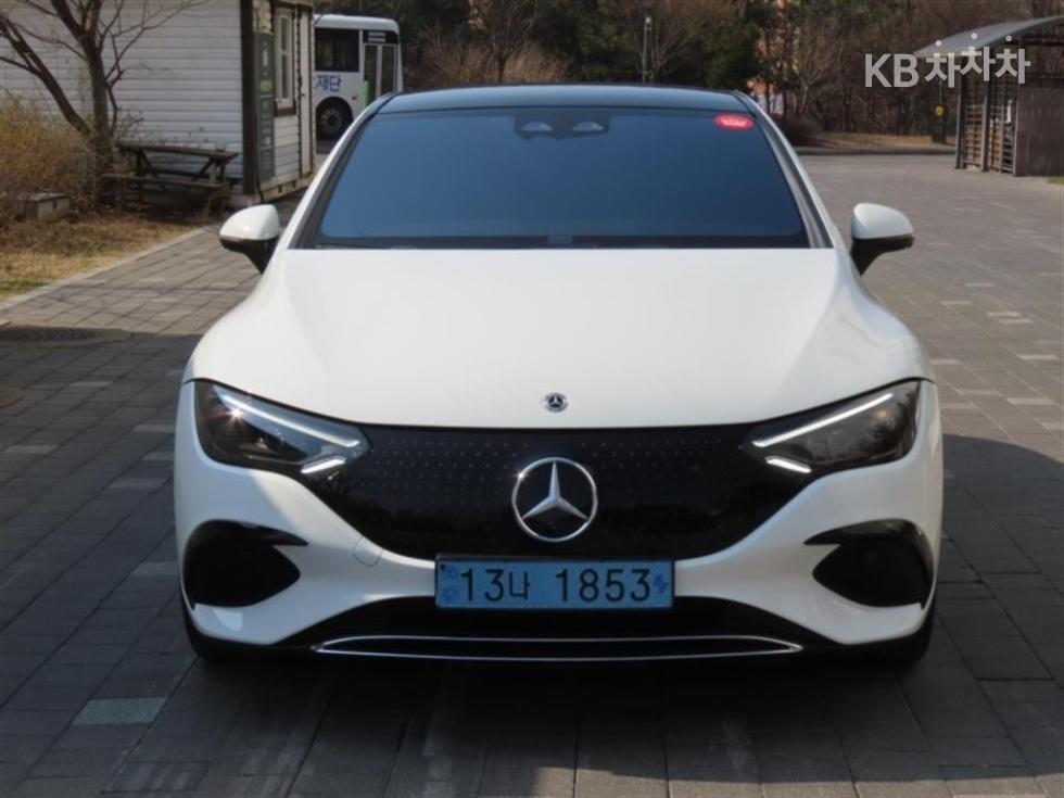 벤츠 EQE (V295)
