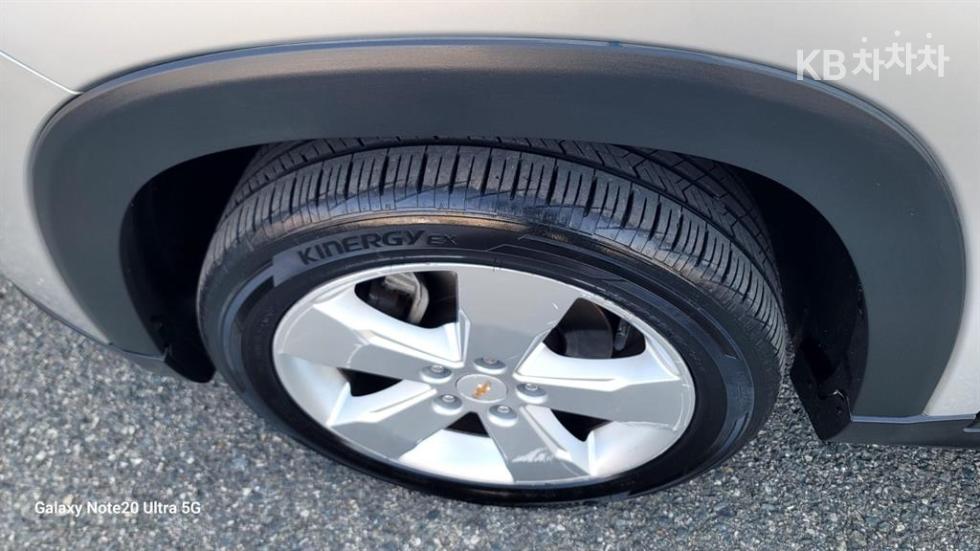 Chevrolet Orlando — miniaturë 17