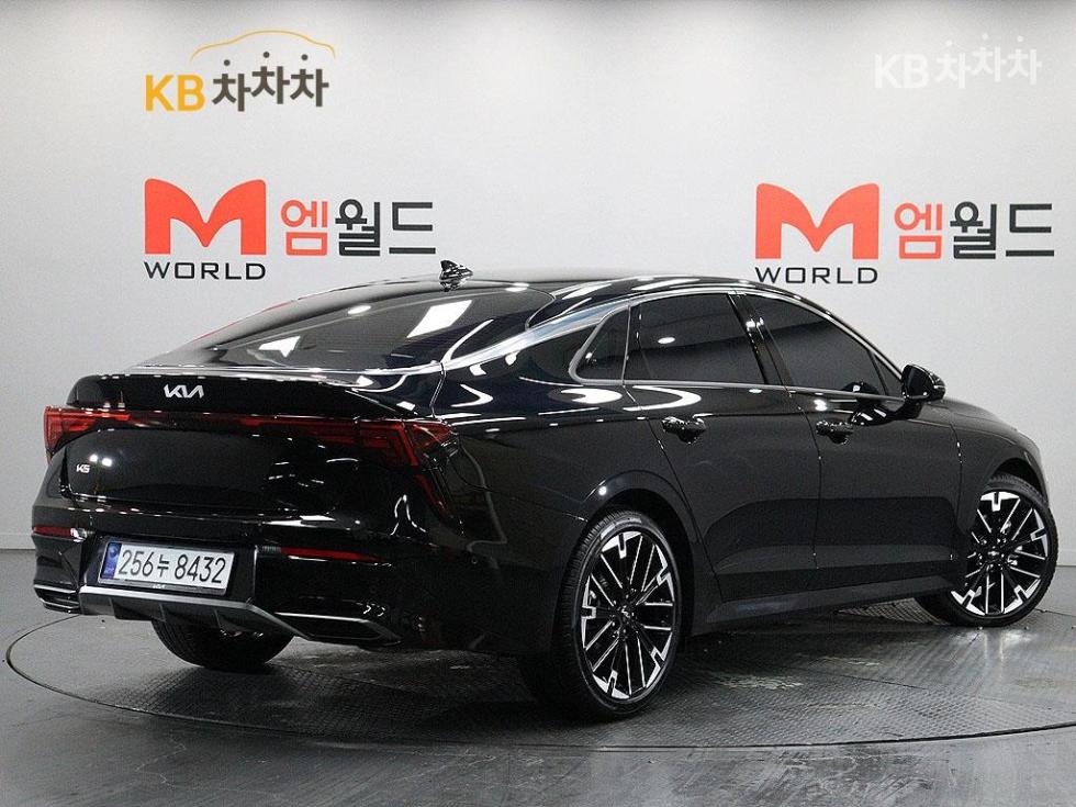2025 - kia k5