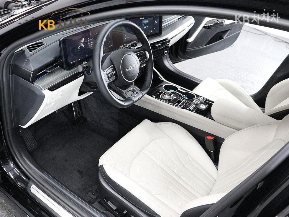 2025 - kia k5