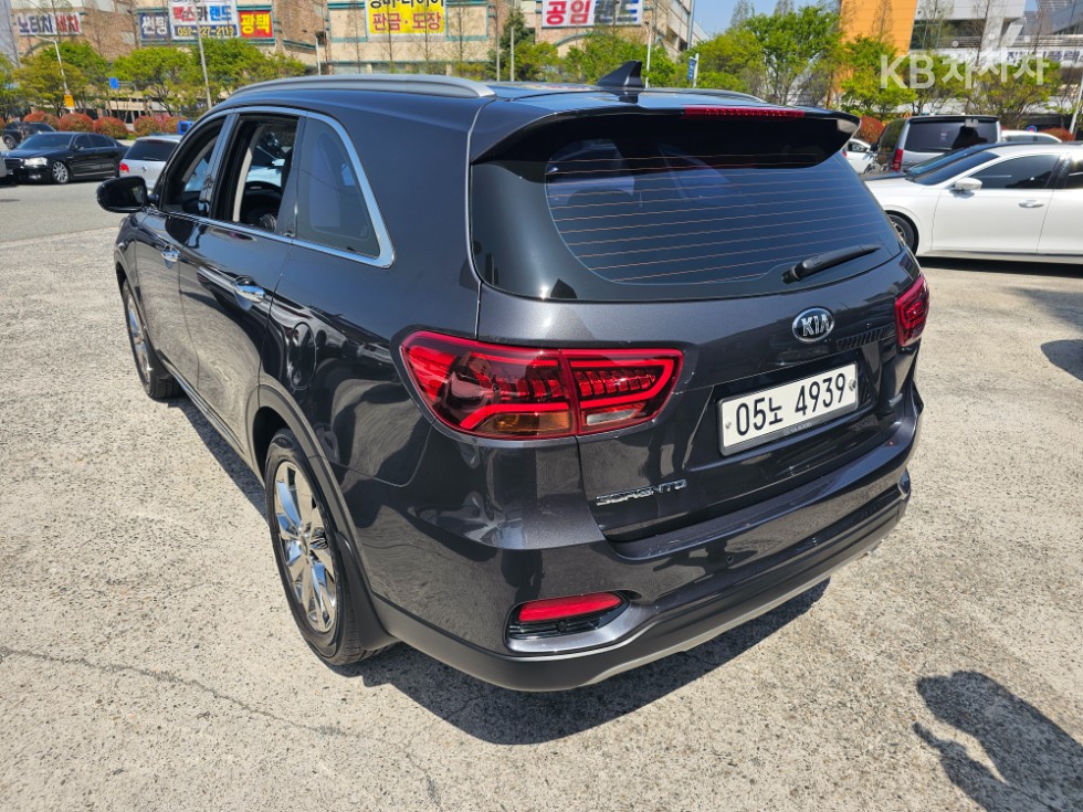 2018 - kia sorento