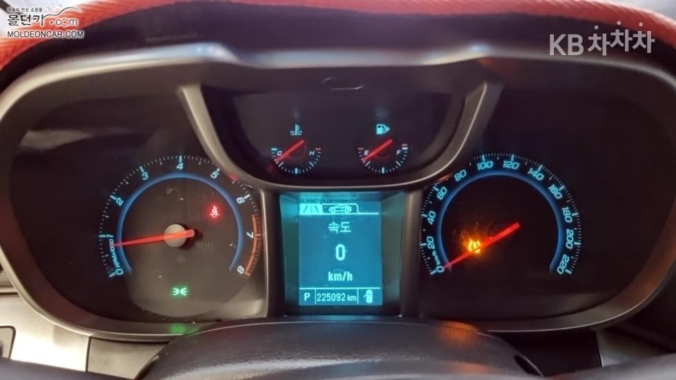 Chevrolet Orlando — miniaturë 5