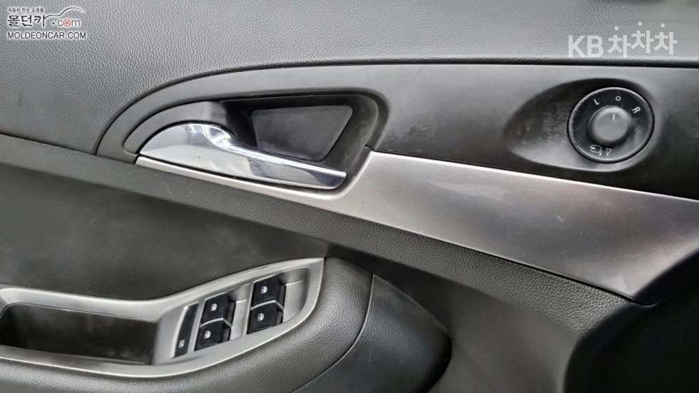 Chevrolet Orlando — miniaturë 17