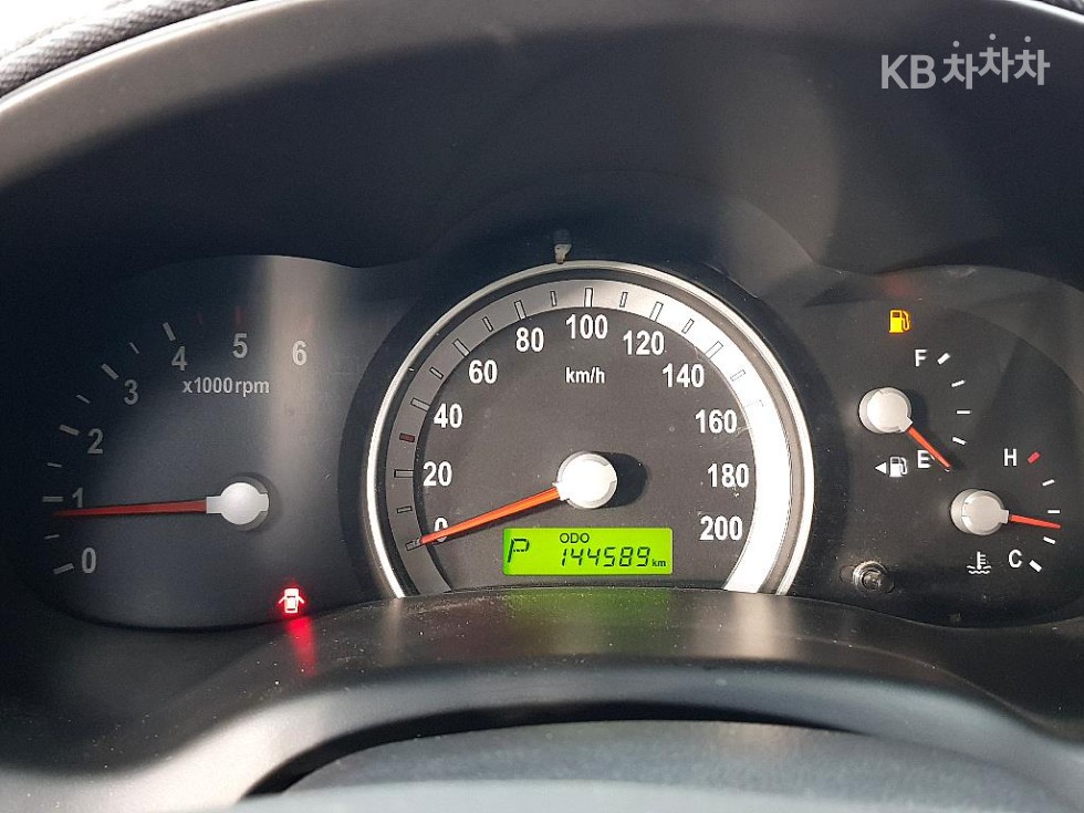 2008 - kia carnival