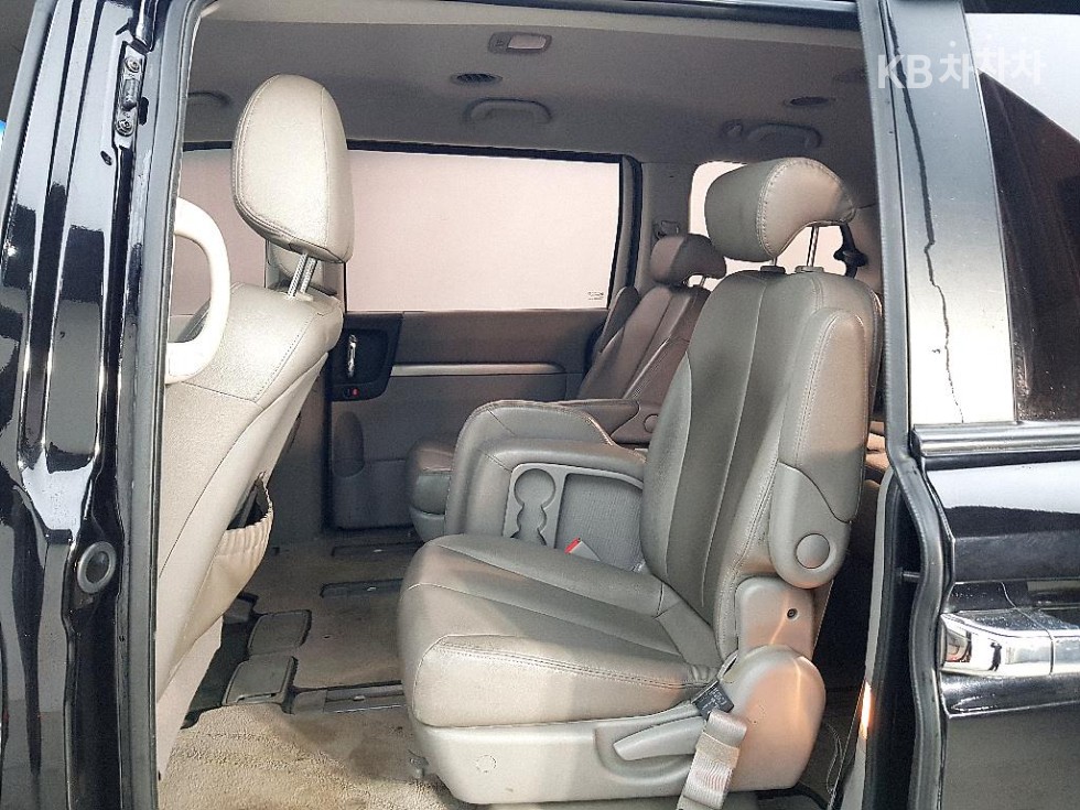 2008 - kia carnival