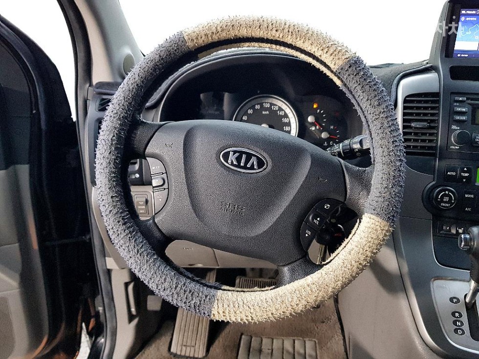 2008 - kia carnival