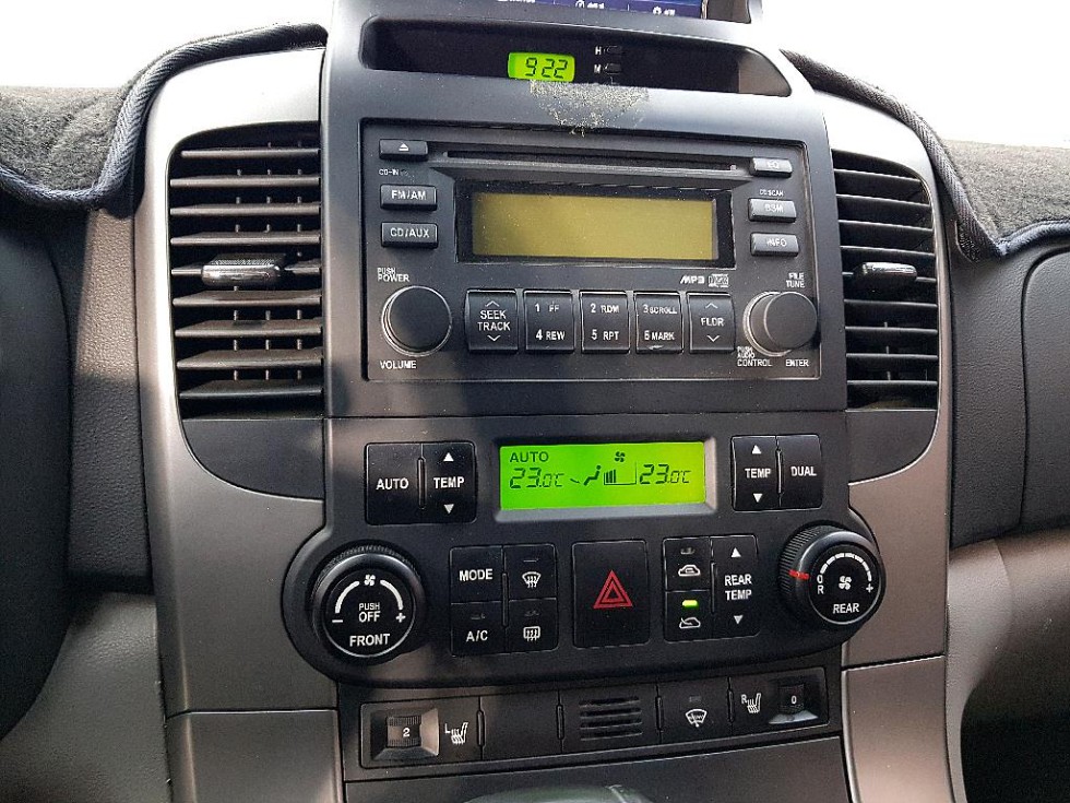 2008 - kia carnival