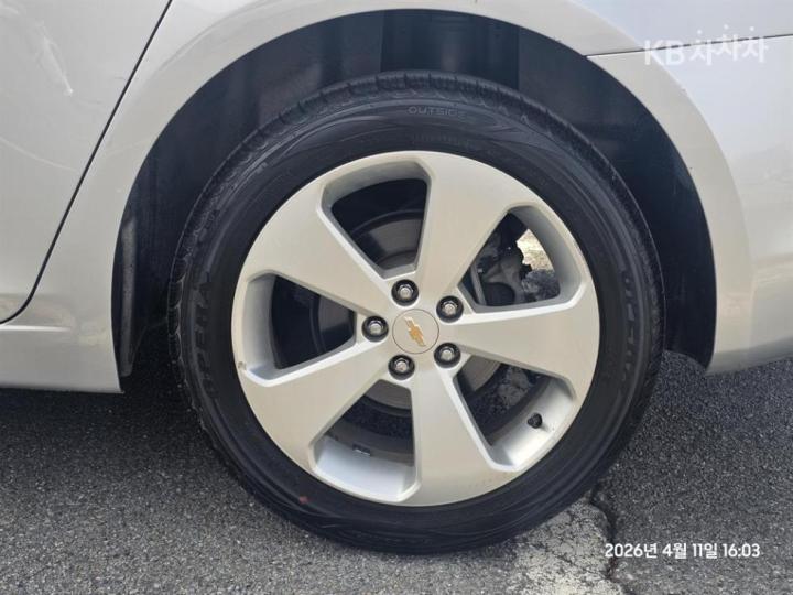 Chevrolet Lacetti Premiere 1.6 CDX Premium Type 4