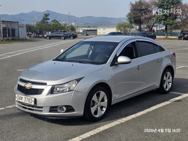Chevrolet Lacetti Premiere 1.6 CDX Premium Type 9