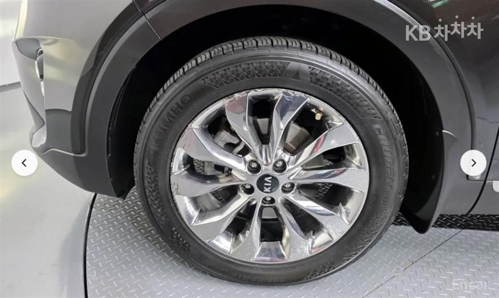2019 - kia sorento