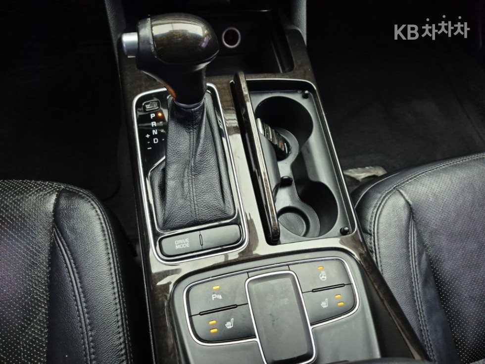 2013 - kia k7
