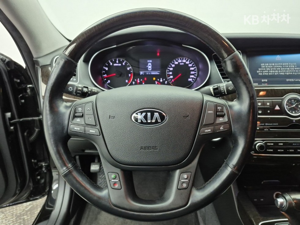 2013 - kia k7