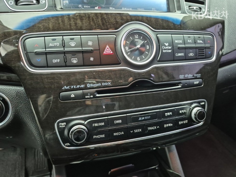 2013 - kia k7