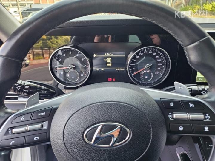 Hyundai Grandeur 2.5 Premium 6