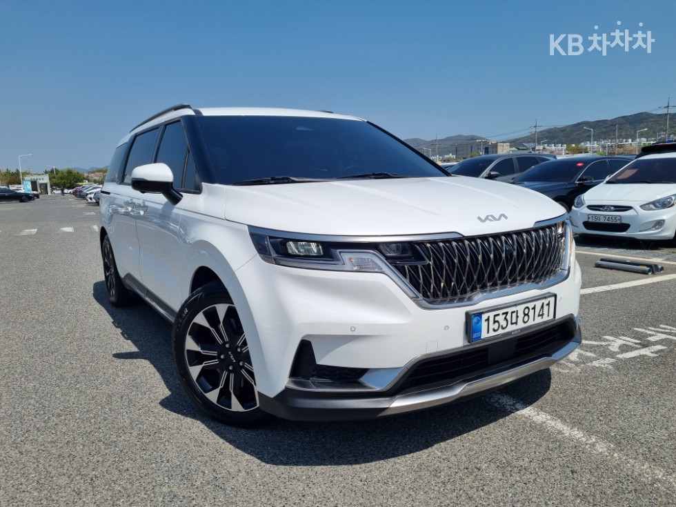 2023 kia carnival