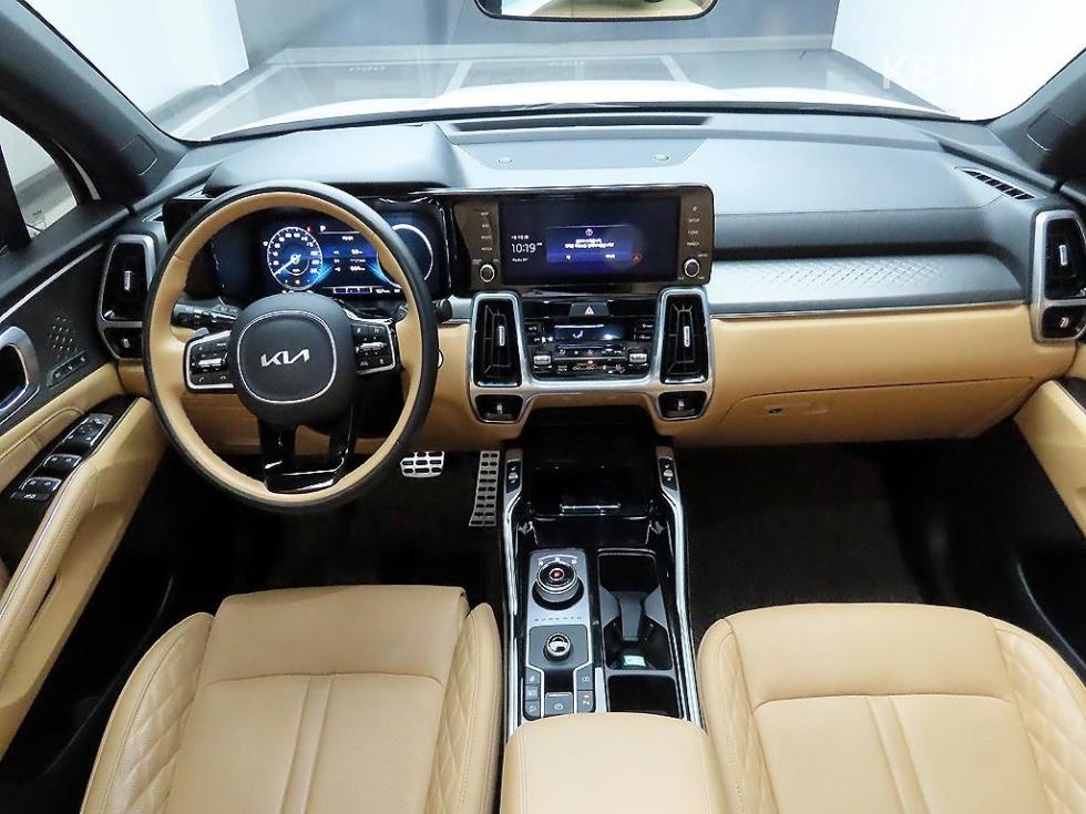 2023 - kia sorento