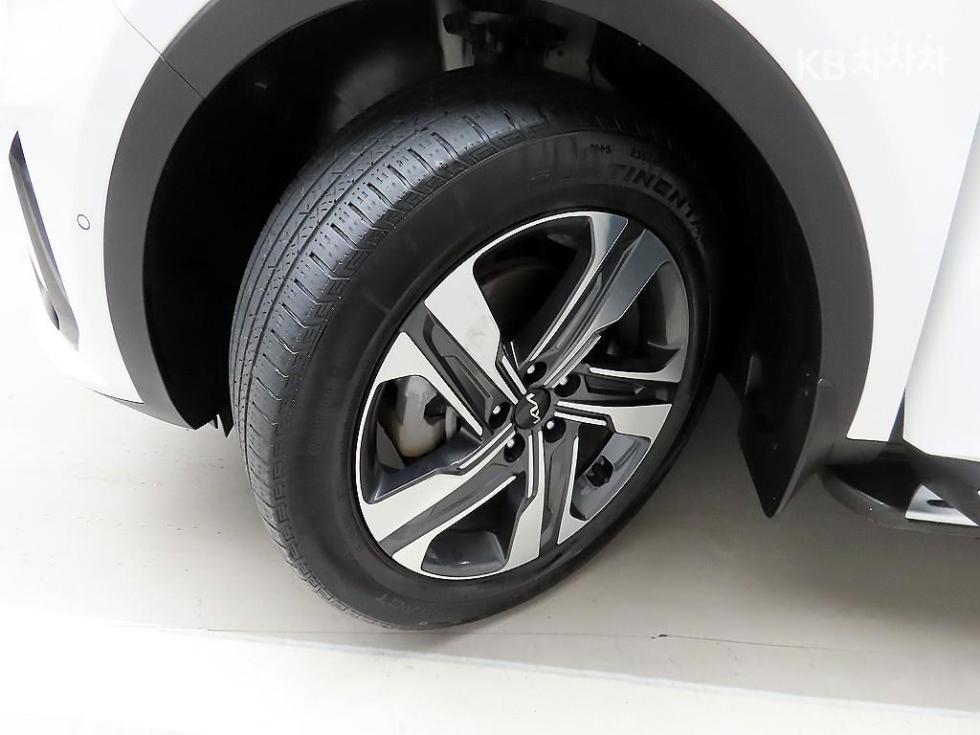 2023 - kia sorento