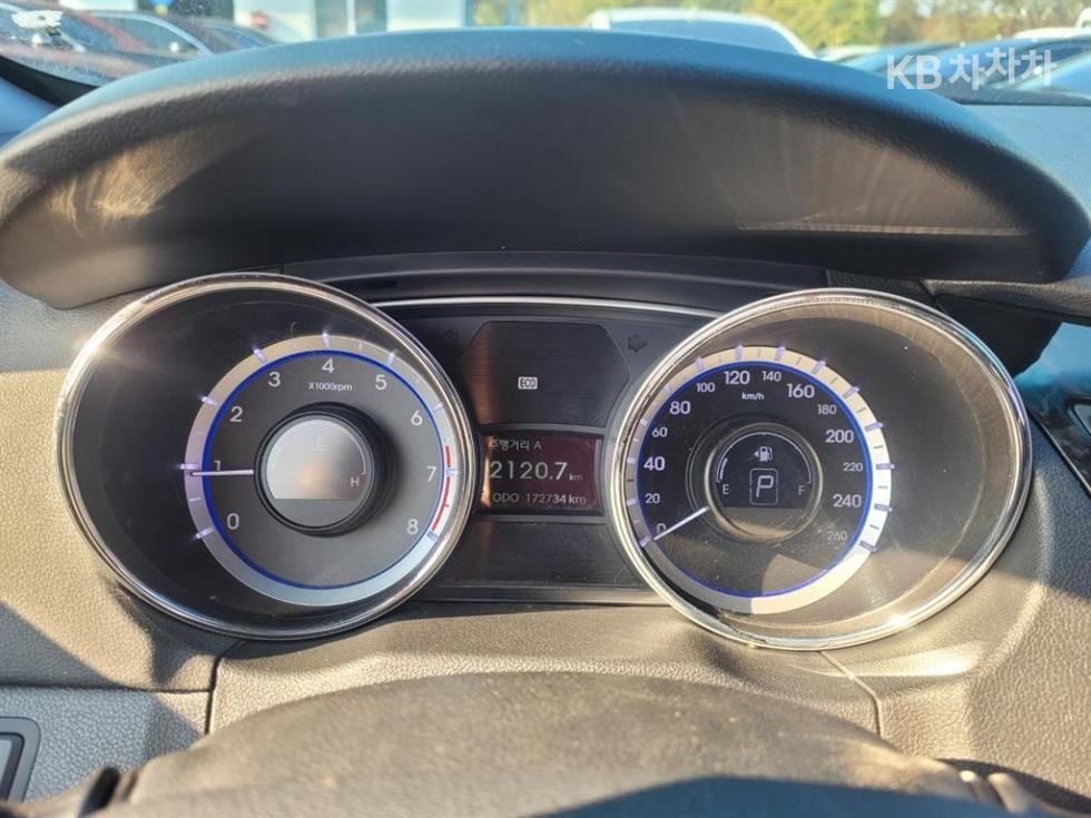 Hyundai Sonata — miniaturë 14