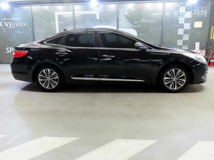 Hyundai Grandeur — miniaturë 3