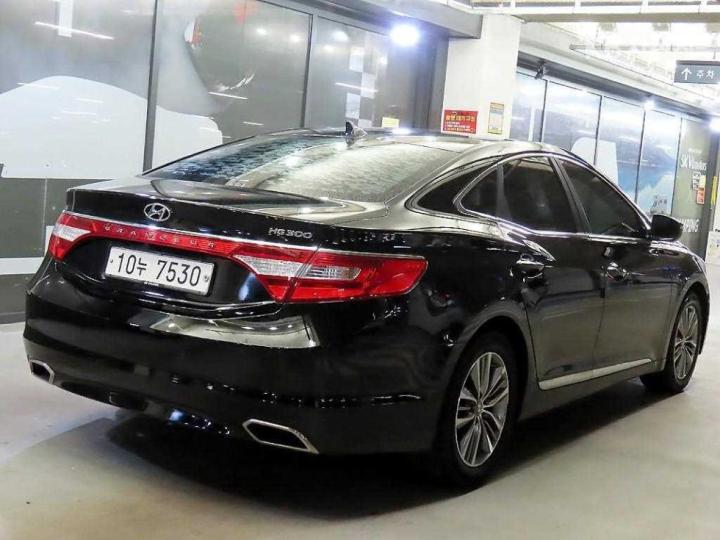 Hyundai Grandeur — miniaturë 4