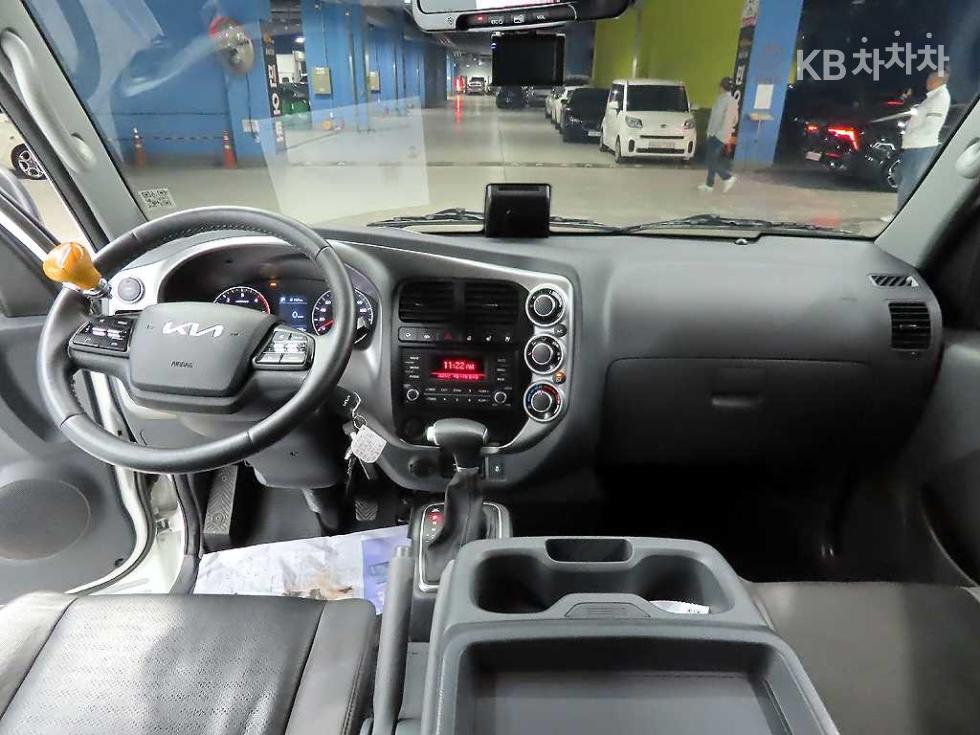 2025 - kia bongo iii