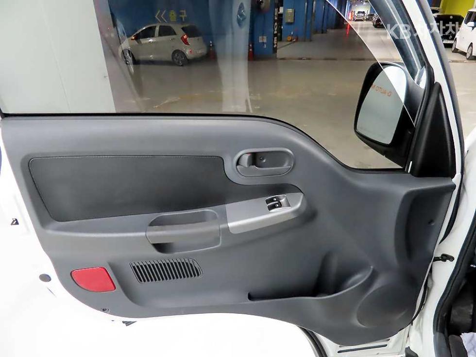 2025 - kia bongo iii