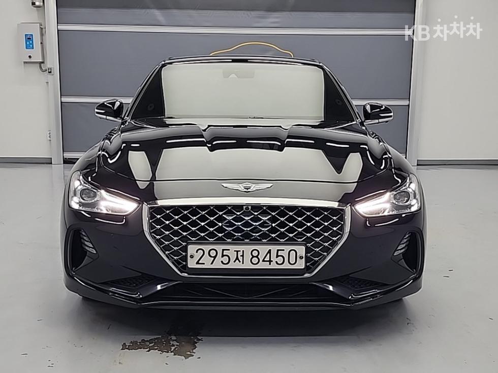 2019 Genesis G70 photo