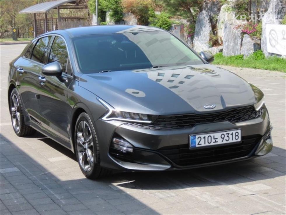 2021 - kia k5