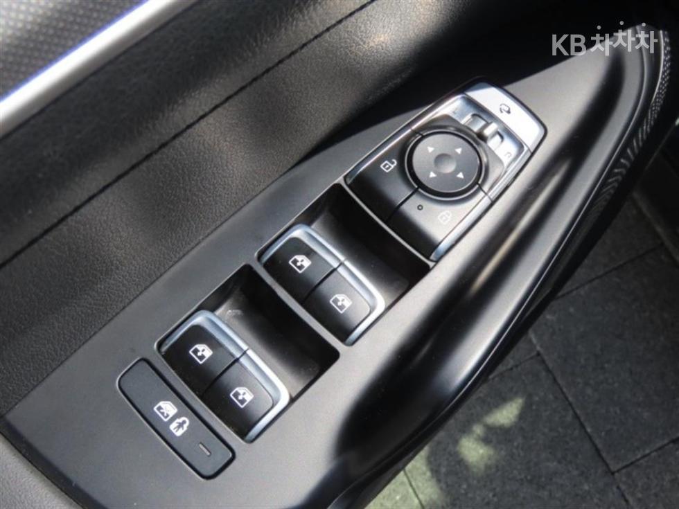 2021 - kia k5