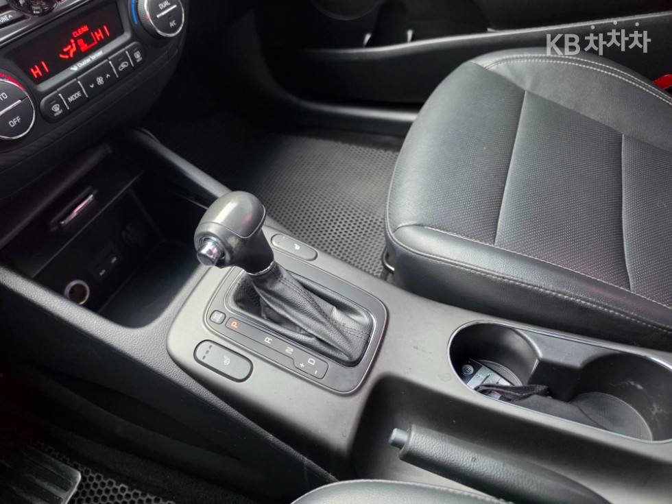 2013 - kia k3