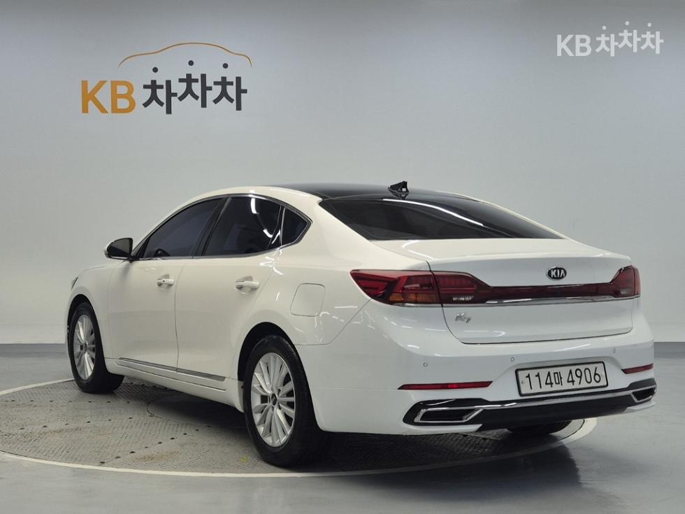 2020 - kia k7