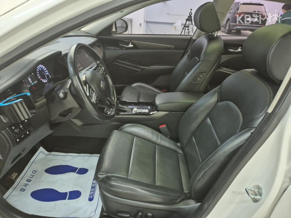 2020 - kia k7