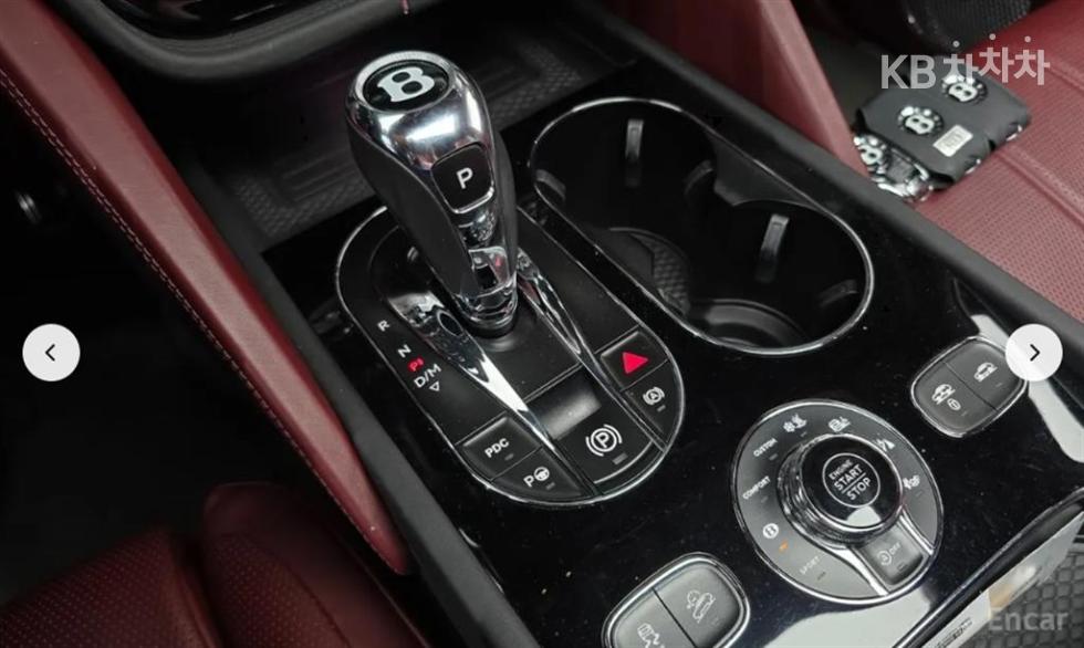2021 - bentley bentayga