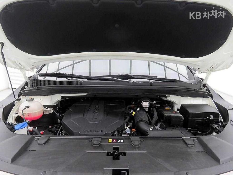 2022 - kia carnival
