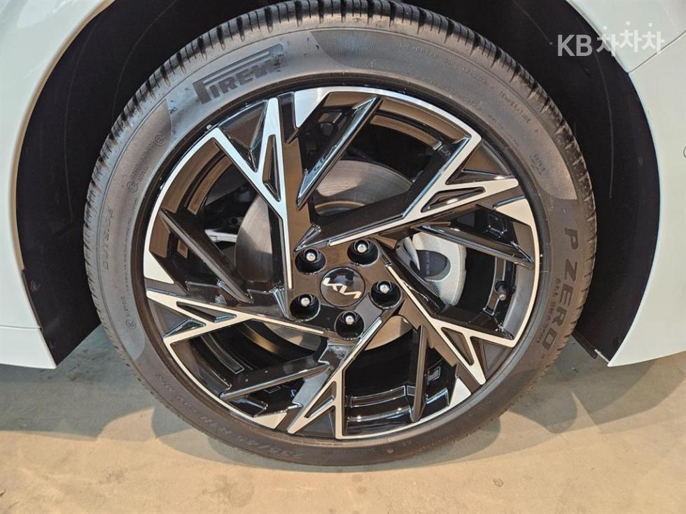 2024 - kia k5