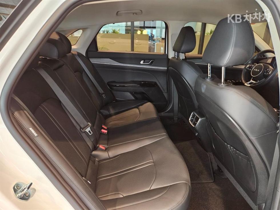 2024 - kia k5