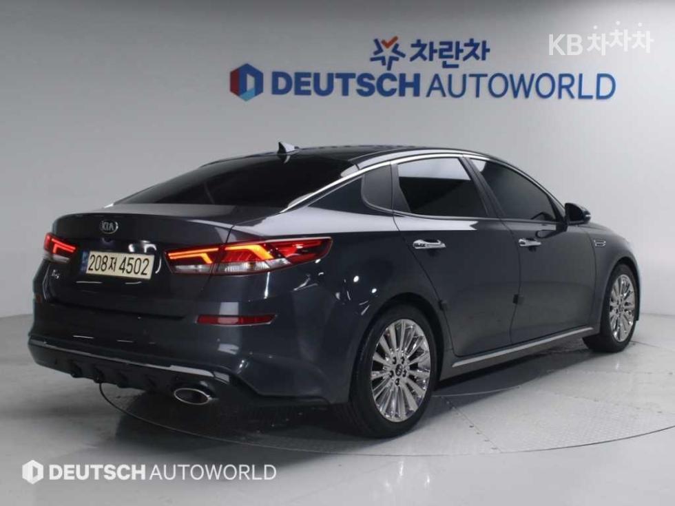 2019 - kia k5
