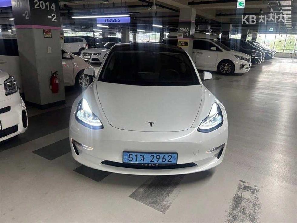 테슬라 Model 3