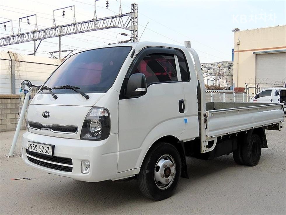 2017 - kia bongo iii