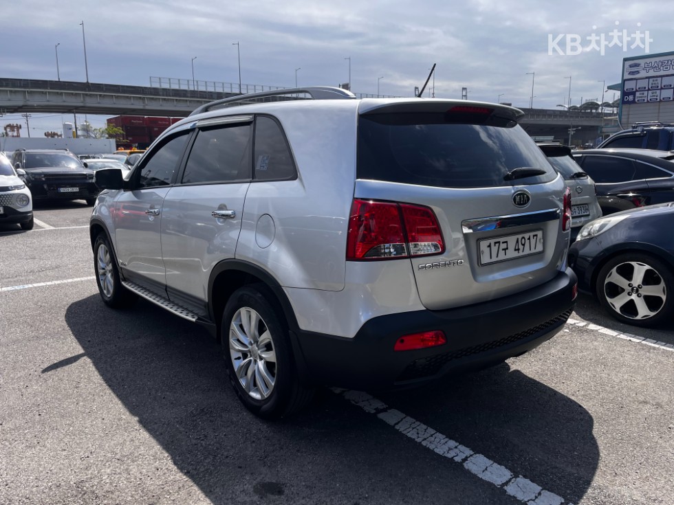2011 - kia sorento