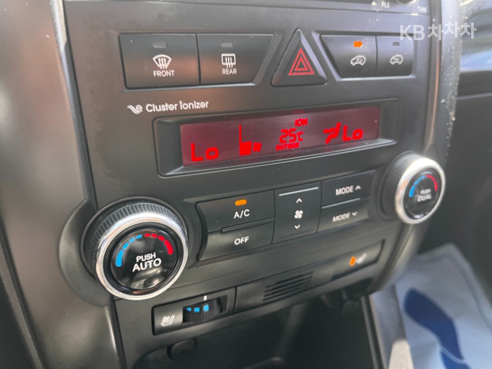2011 - kia sorento