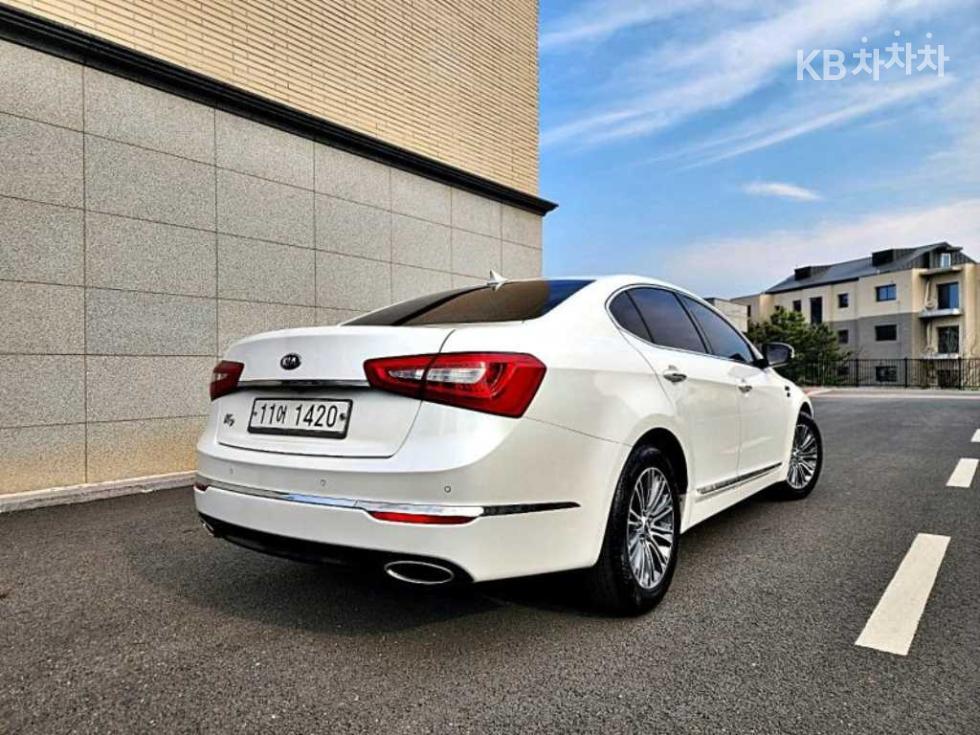 2015 - kia k7