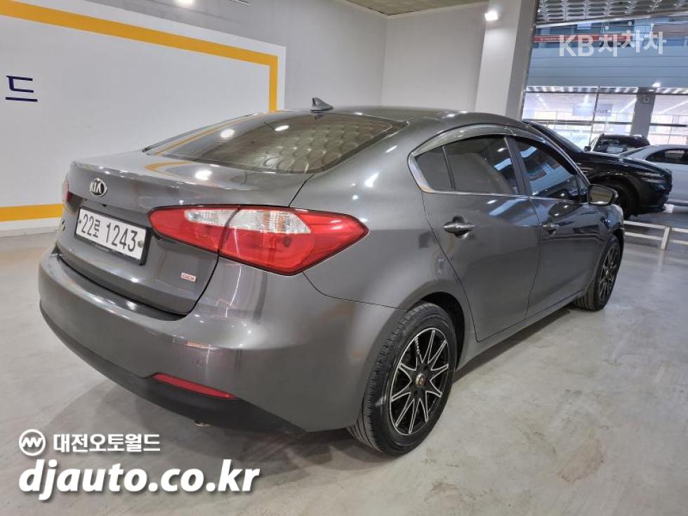 2013 - kia k3