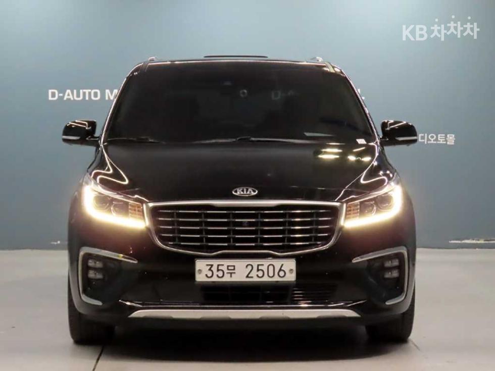 2019 - kia carnival