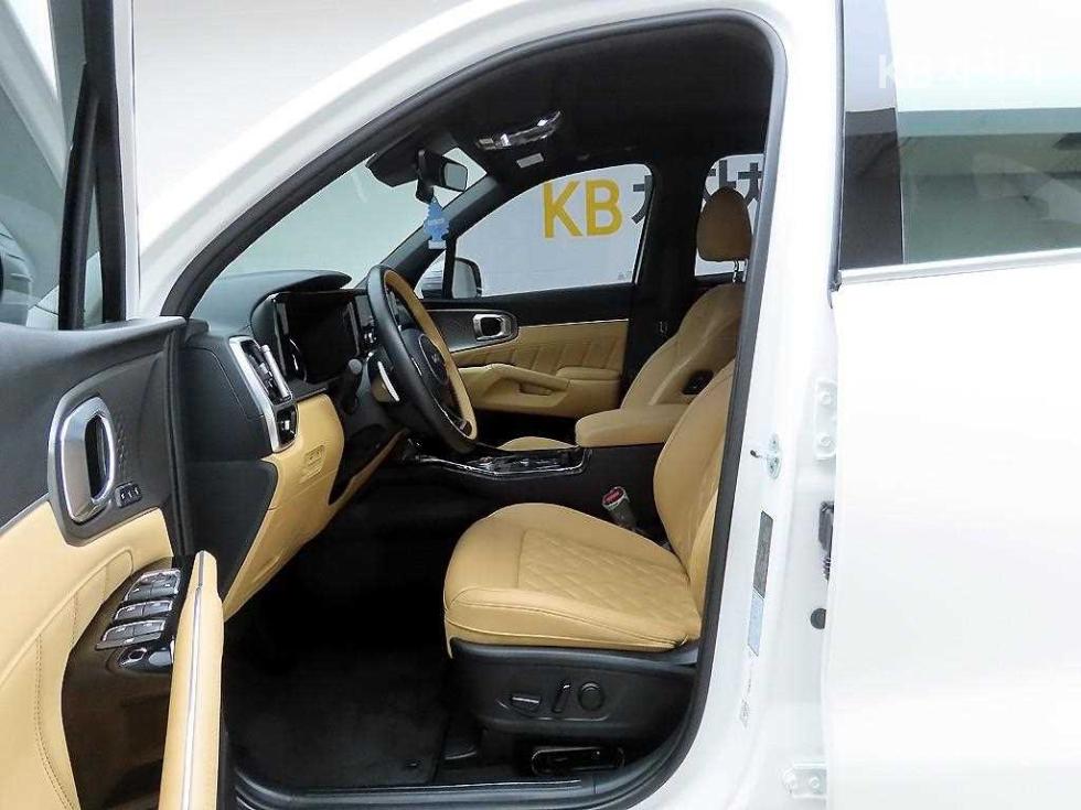 2022 - kia sorento