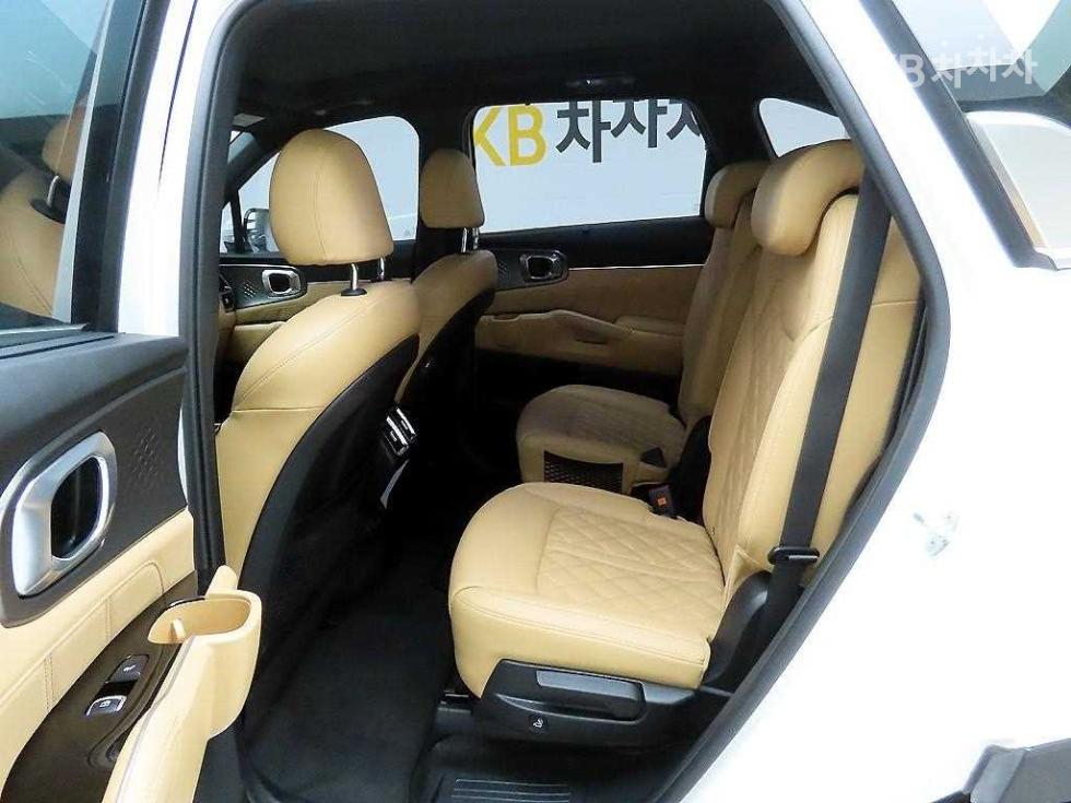 2022 - kia sorento