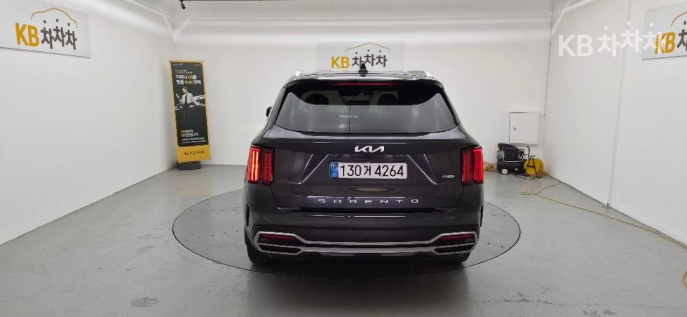 2022 - kia sorento