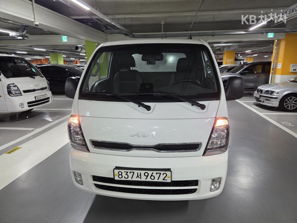 2024 - kia bongo iii