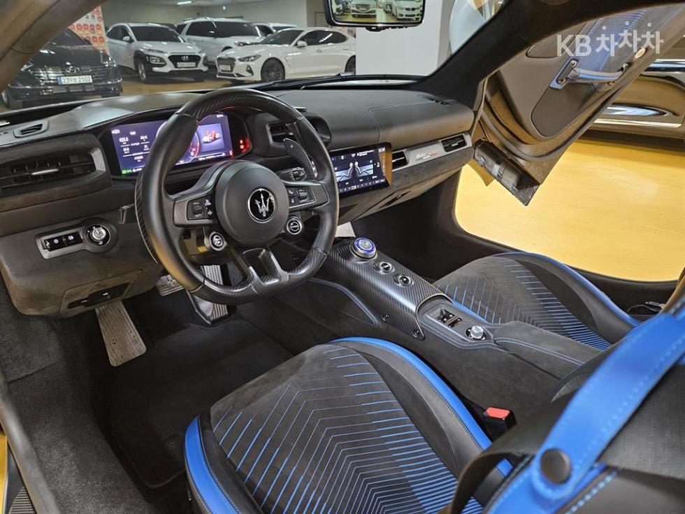 Maserati MC20 — miniaturë 9