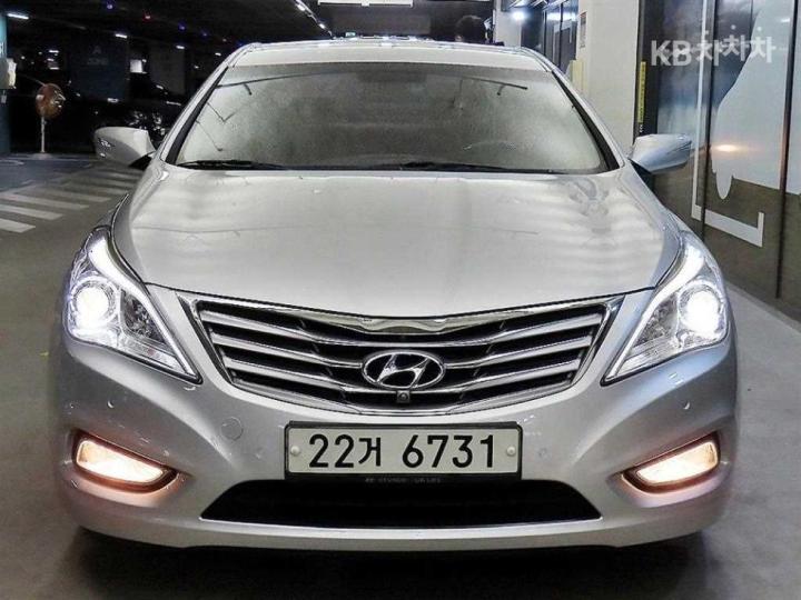Hyundai Grandeur HG HG300 3